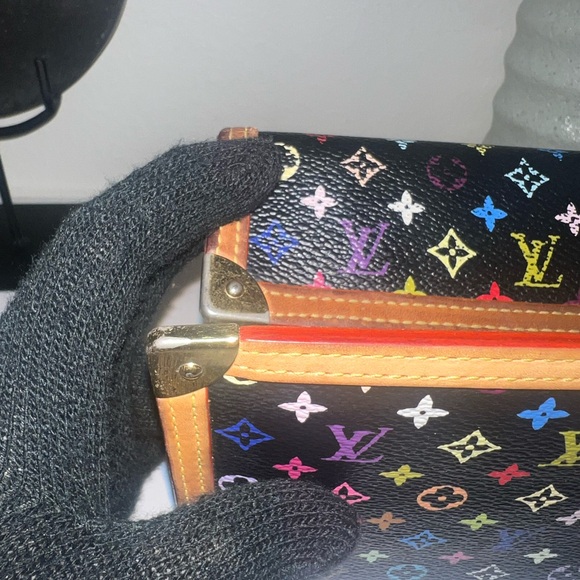 SOLD Louis Vuitton Murakami Multicolored Wallet with Box - Picture 4 of 14